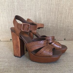 Kirk-Ease Brown Leather Sandal size 10